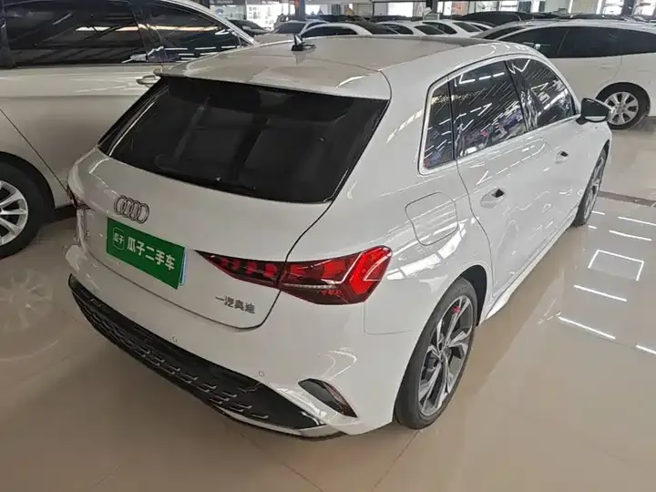 Audi A3 2026 Sportback 35TFSI Flying Premium 7