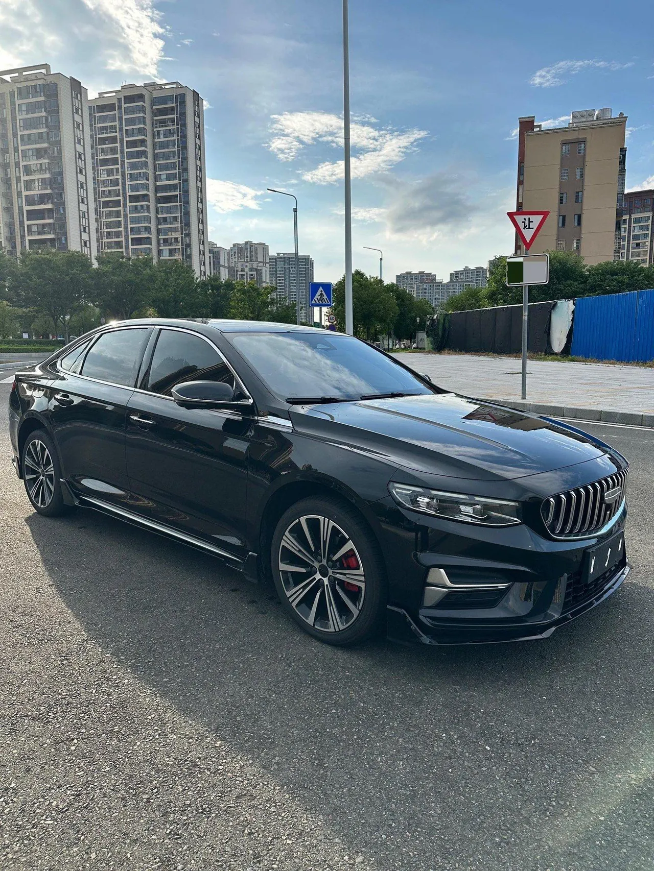 Geely 2025 Star Rui 1.5TD Oriental Obsidian Kunlun Edition Automatic Gear 2