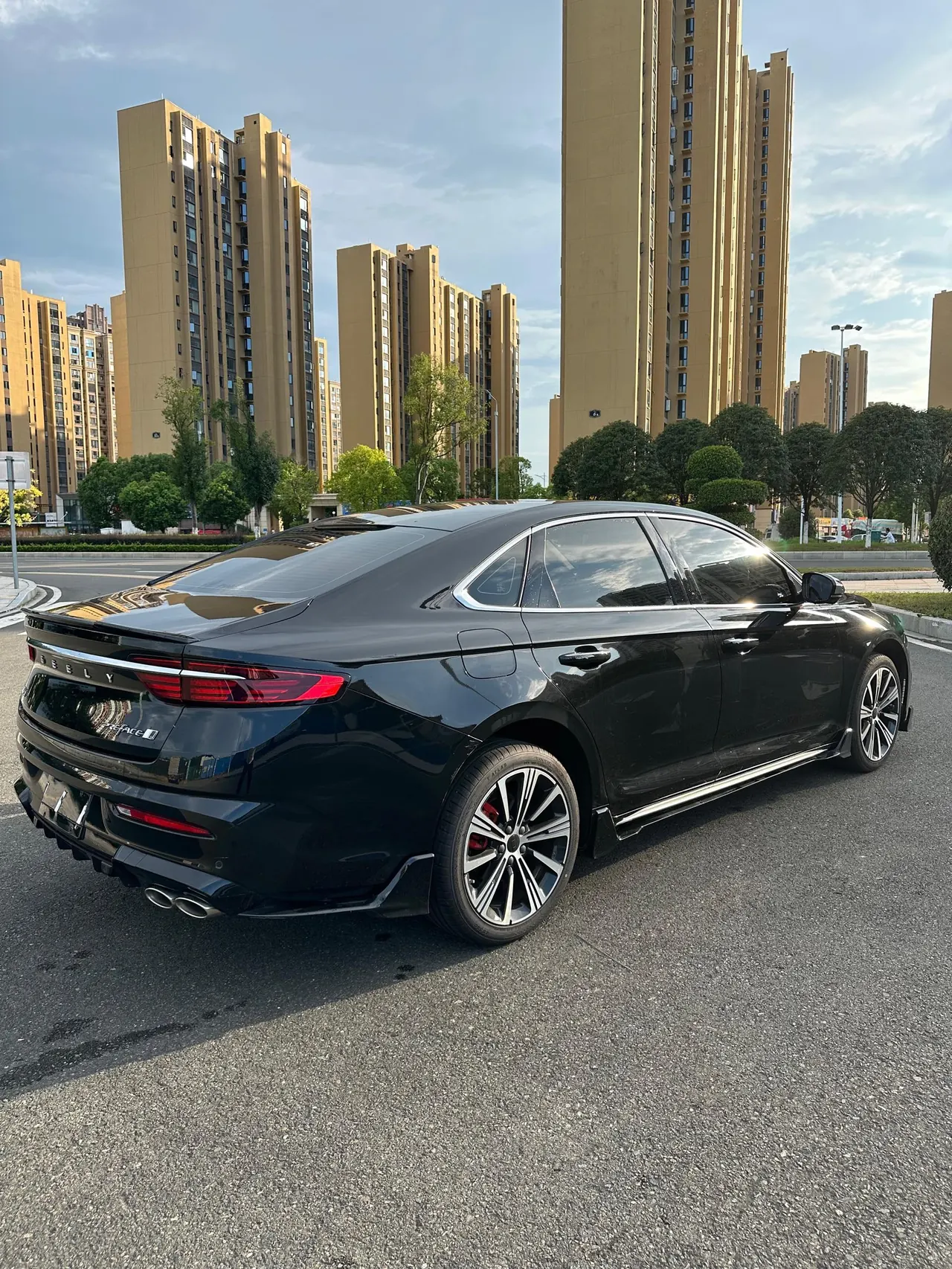 Geely 2025 Star Rui 1.5TD Oriental Obsidian Kunlun Edition Automatic Gear 8