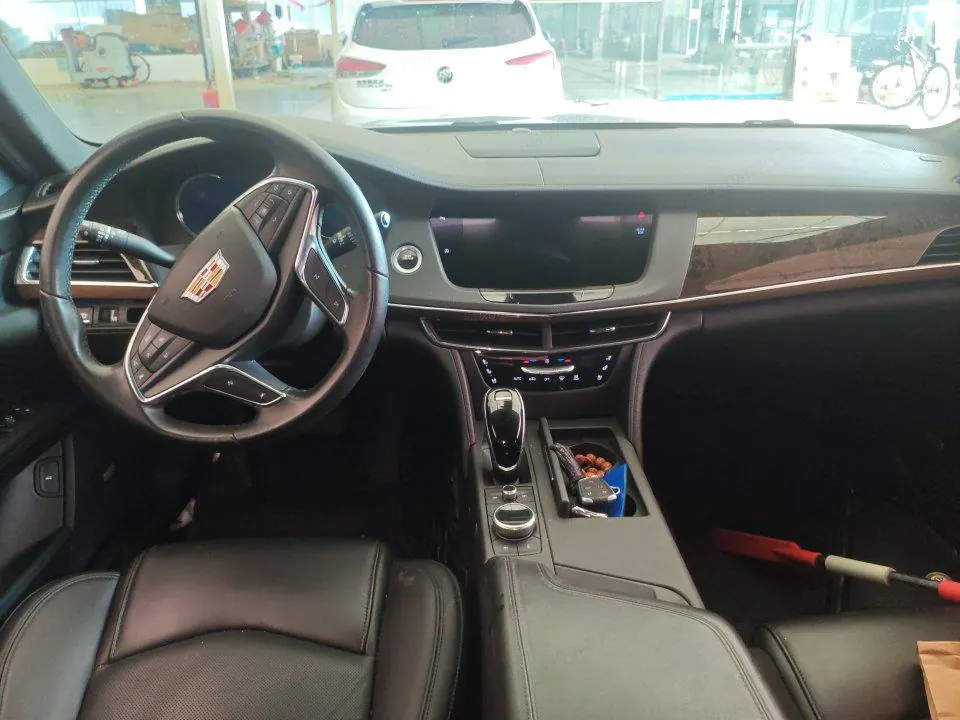 Cadillac 2020 CT6 2.0T 28T luxury automatic gear 3