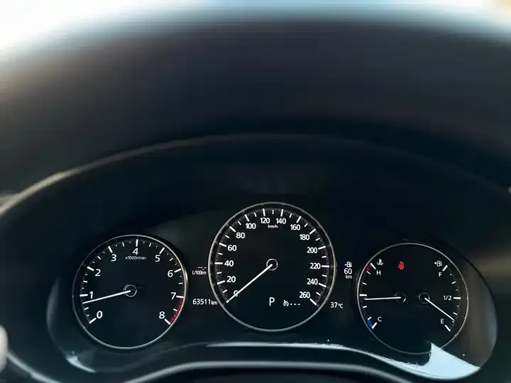 Mazda3 Axela 2021 2.0L Automatic Elegant Edition 9