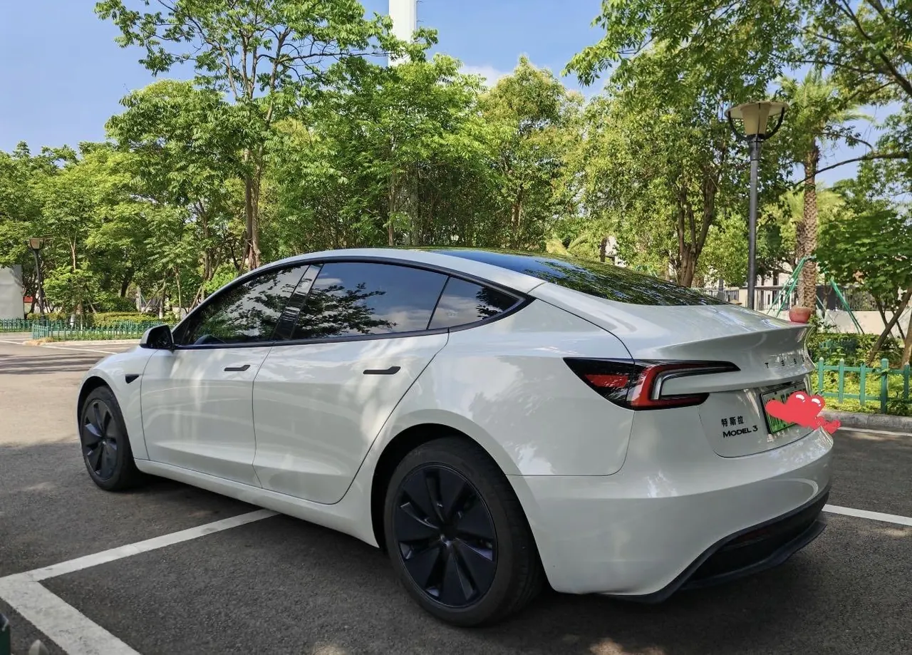 Tesla 2025 Model 3 Long Endurance Rear Wheel Drive Automatic Transmission 4