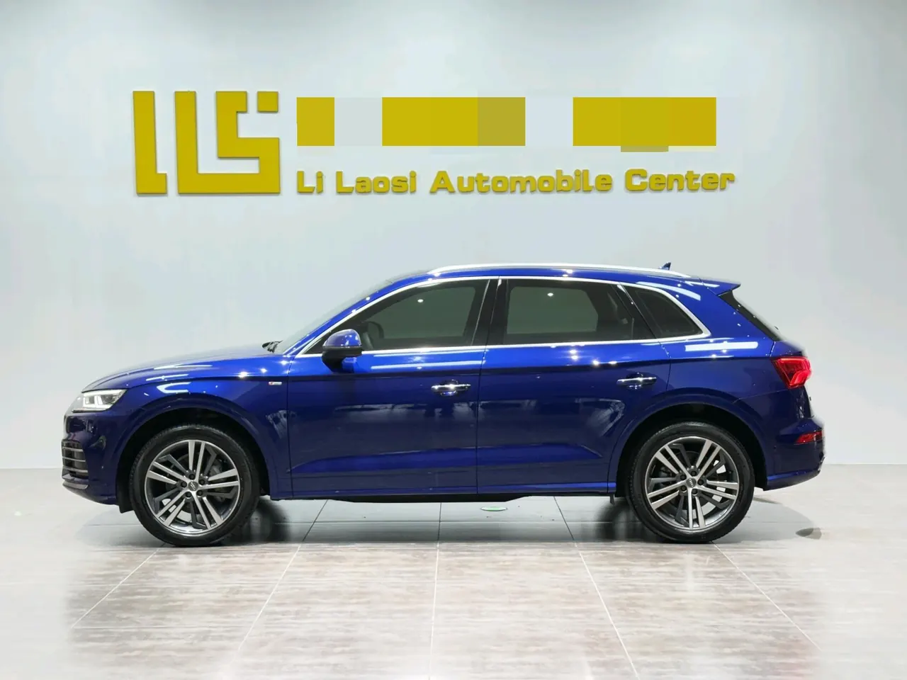 Audi 2020 Q5L 2.0TFSI 45TFSI exclusive fashion automatic 3
