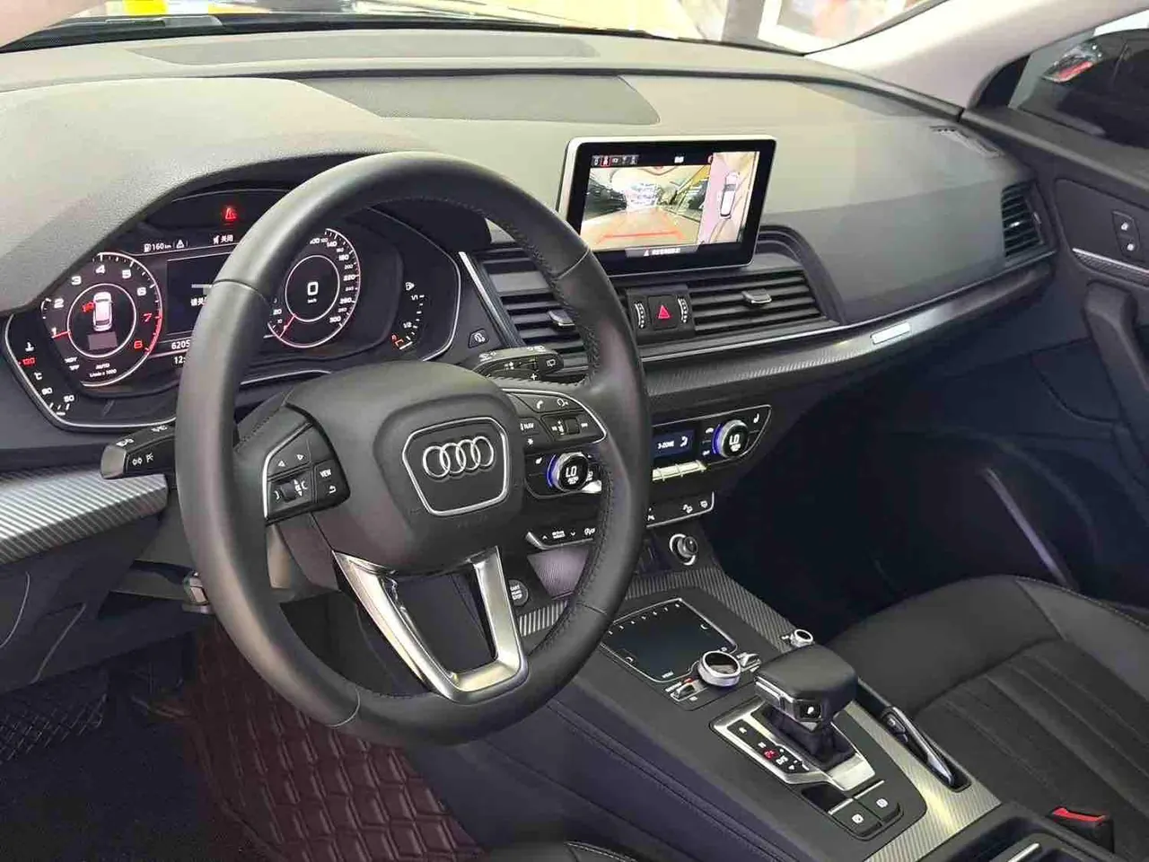Audi 2020 Q5L 2.0TFSI 45TFSI exclusive fashion automatic 8