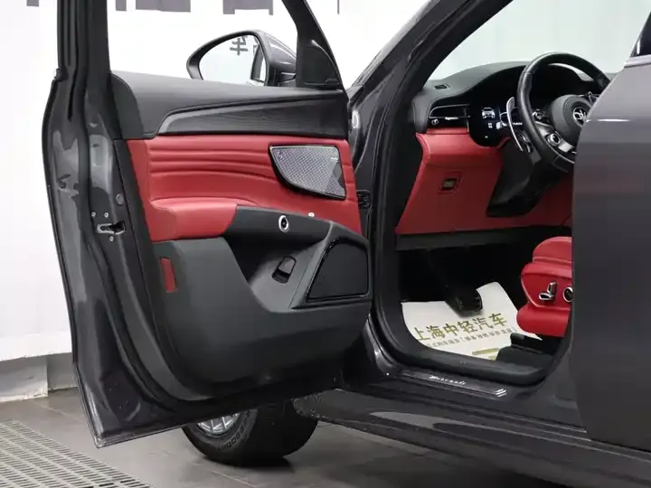 Grecale Grega 2023 2.0T GT 5