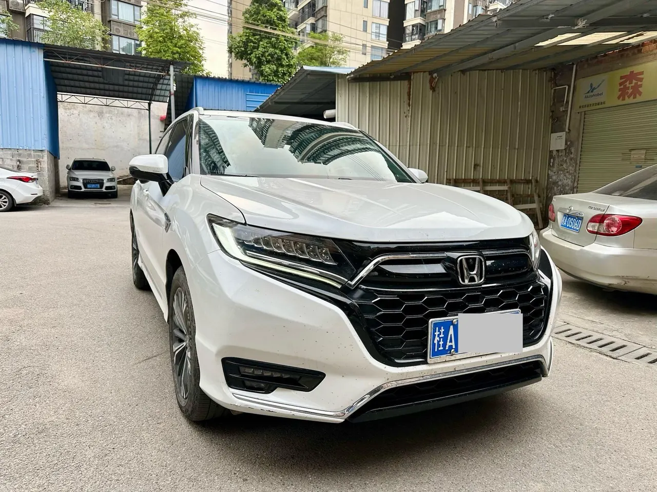Honda 2020 UR-V 2.0T 370TURBO two-drive elegant version of automatic gear 2
