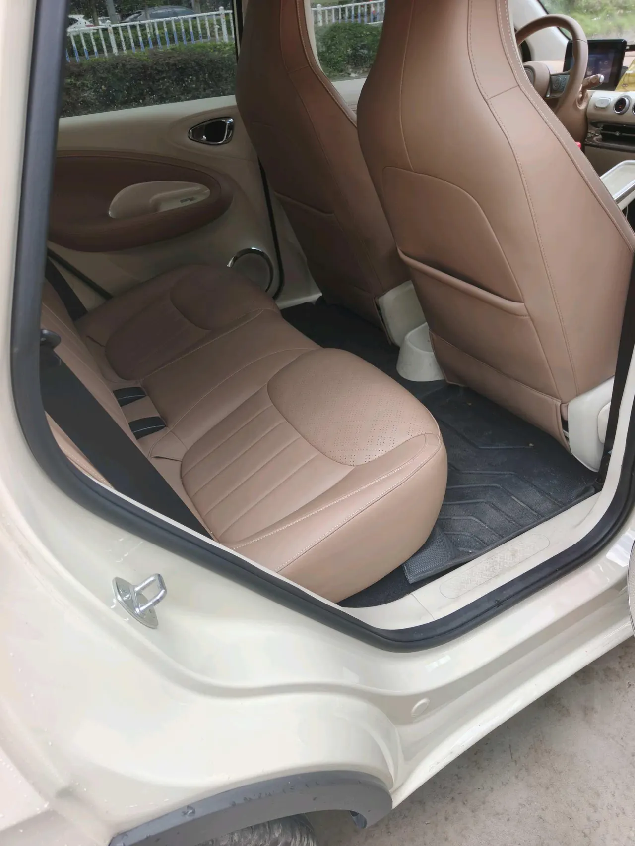 WuLing 2025 Plantronics 333km Enjoy Automatic Gear 6