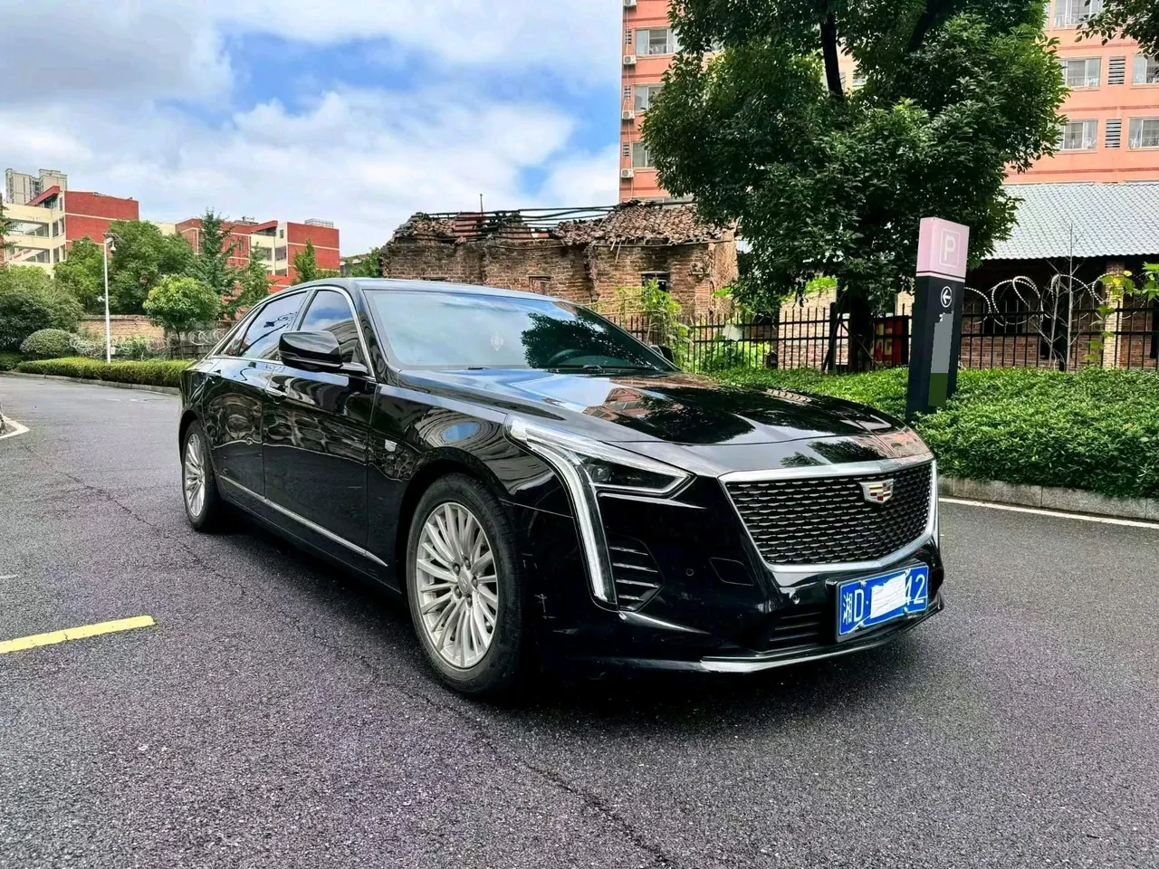 Cadillac 2021 CT6 2.0T 28T Elite Automatic 3
