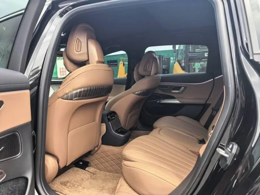 Mercedes Benz E-Class 2025 model E 300 L 48V 2.0T Luxury Edition Automatic 4