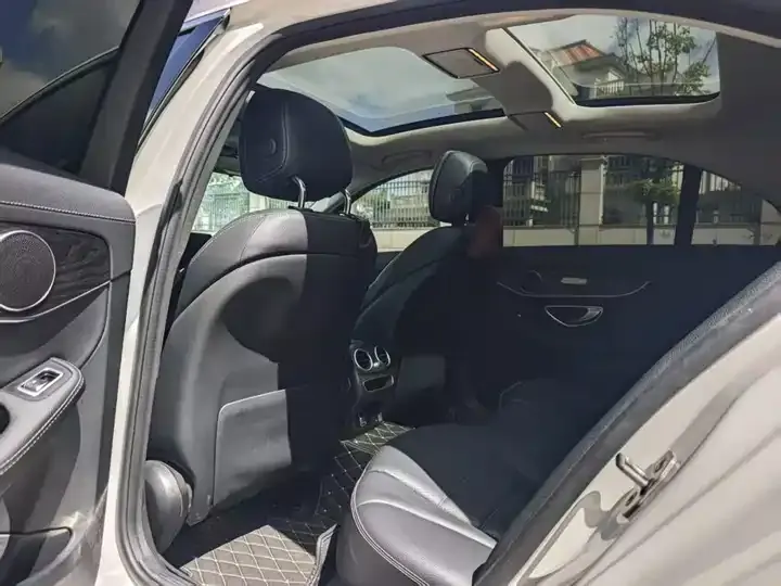 Mercedes Benz Class C 2021 C 260 L Sports Edition 11