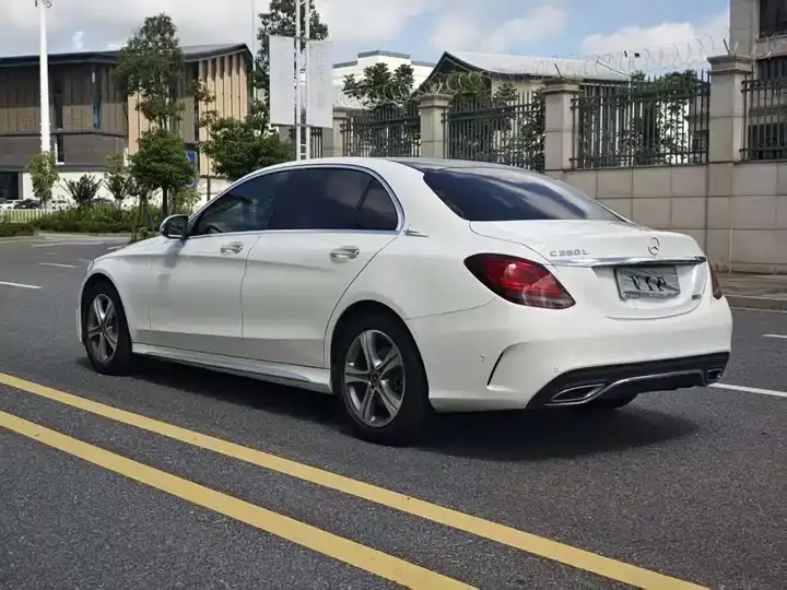 Mercedes Benz Class C 2021 C 260 L Sports Edition 6
