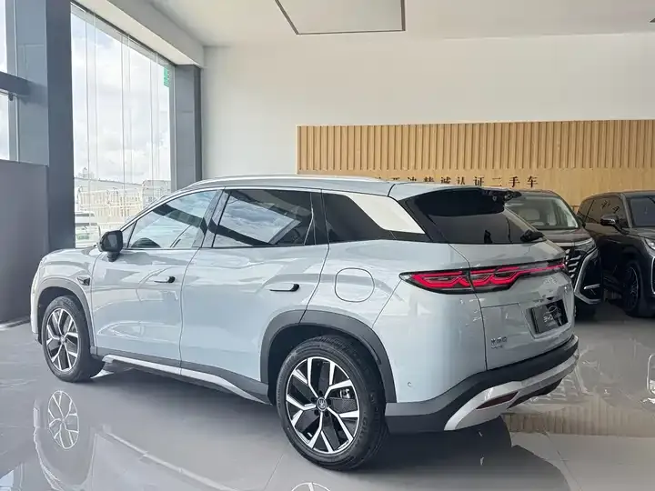 Song L DM-i 2025 Smart Driving Edition 160km Exceed Model 4