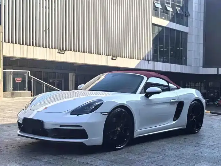 Porsche 718 2023 Boxster Style Edition 2.0T - View 1