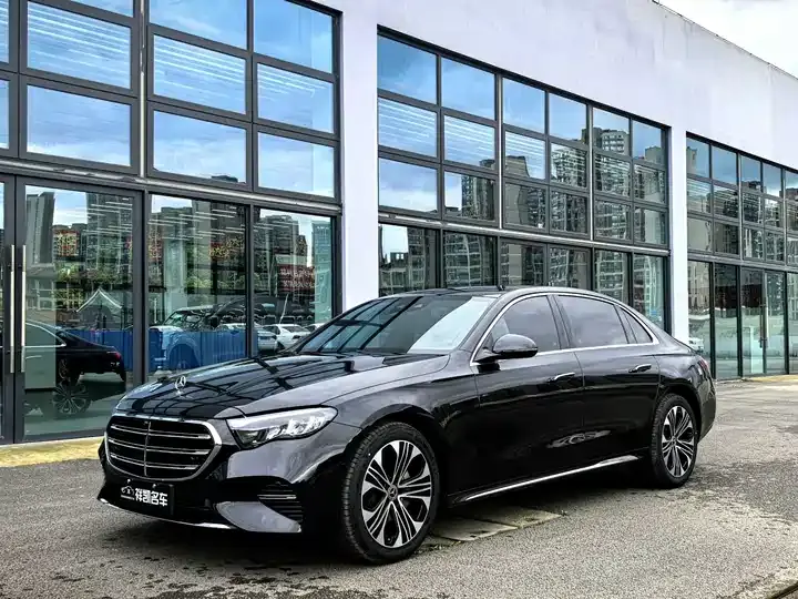 Mercedes Benz E Class 2026 E 300 L Luxury Model - View 1