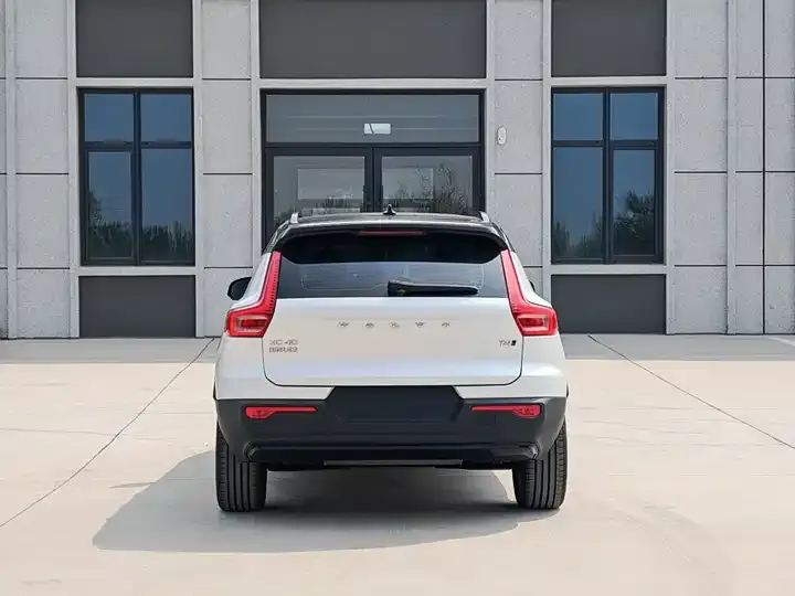 Volvo XC40 2021 T4 All-Wheel Drive Intelligent Luxury Edition 8
