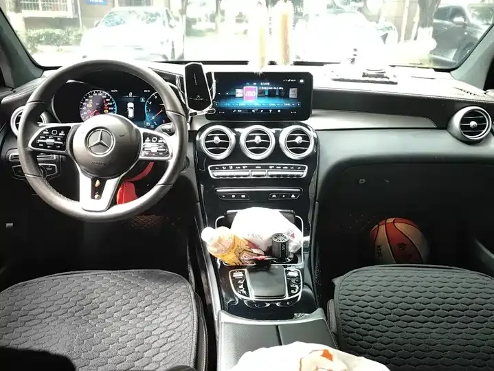 Mercedes Benz GLC 2022 Modified GLC 260 L 4MATIC Dynamic 12