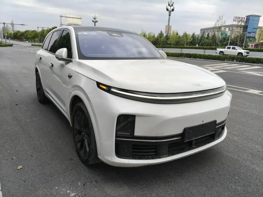 Li 2023 L7 Air automatic gear 7