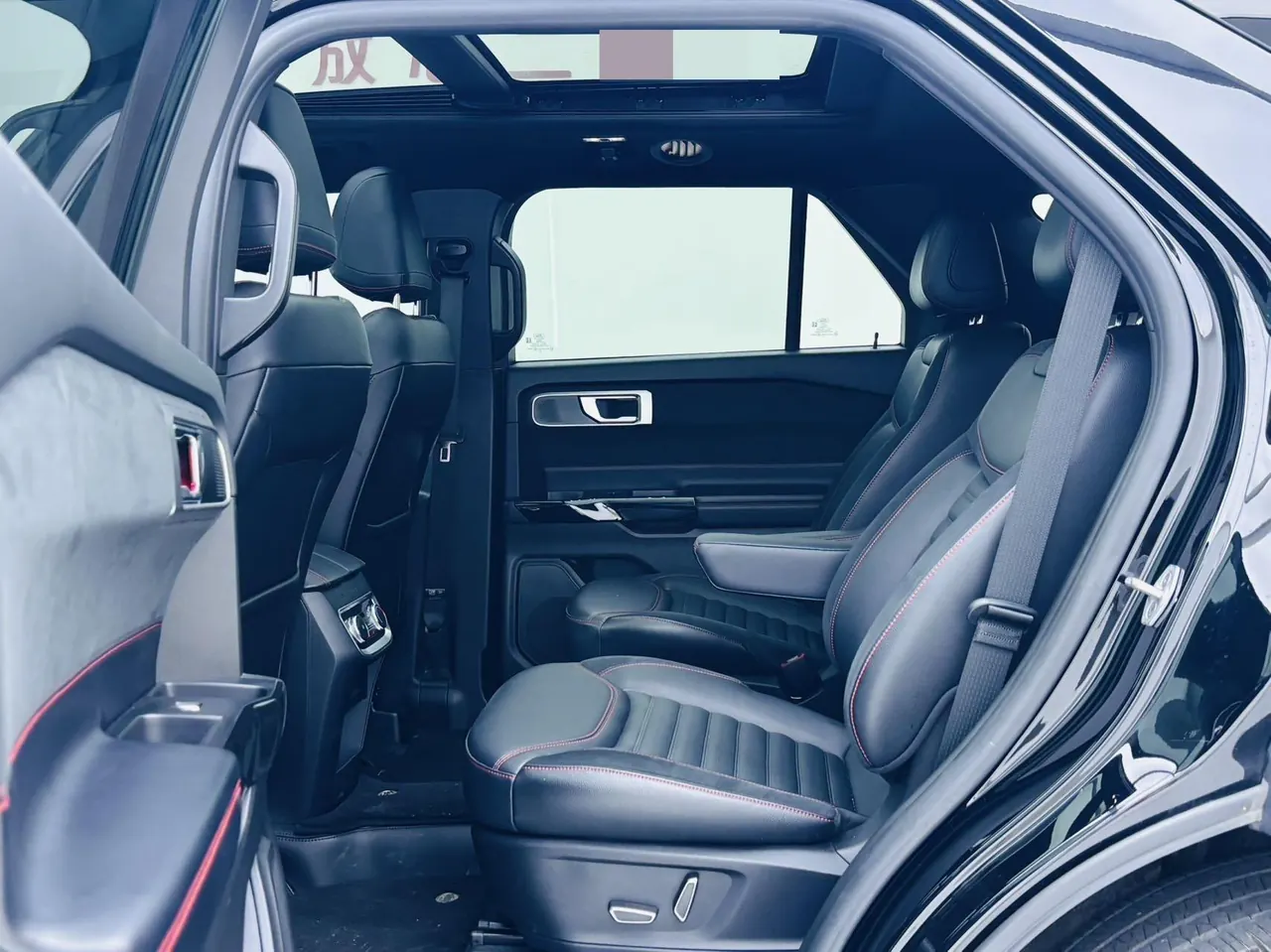 Ford 2023 Explorer 2.3T EcoBoost 285 Four-wheel Drive ST-LINE6 Seat Automatic Gear 11