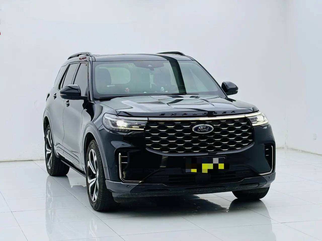 Ford 2023 Explorer 2.3T EcoBoost 285 Four-wheel Drive ST-LINE6 Seat Automatic Gear 3