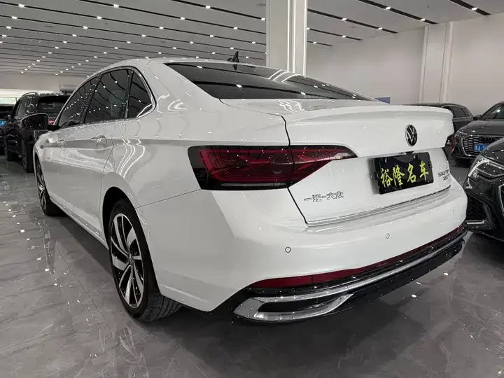 Sagitar 2023 280TSI DSG Excellence Plus Edition 4