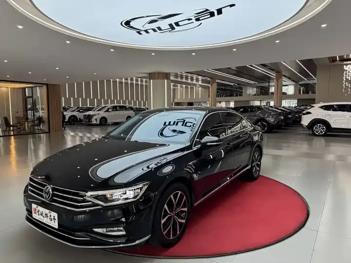 Открыть галерею: Magotan 2020 330TSI DSG Leading Edition