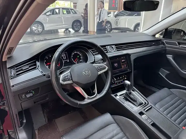 Magotan 2020 330TSI DSG Leading Edition 12