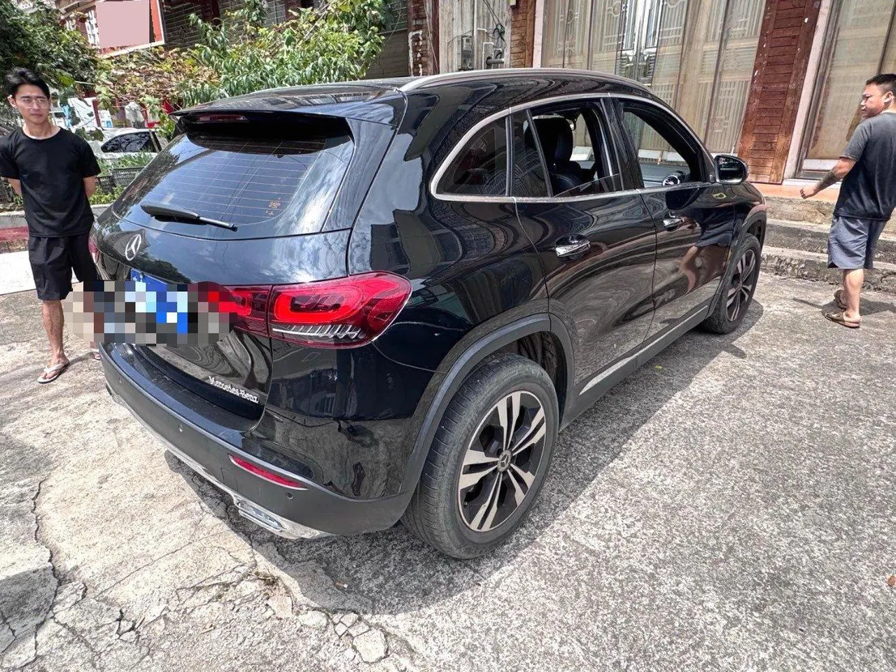 Mercedes Benz 2020 GLA 200 1.3T automatic gear 6