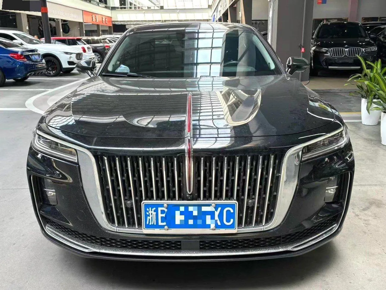 HongQi 2020 H9 48V 2.0T Zhilian Qi Chang Edition Automatic Gear 2