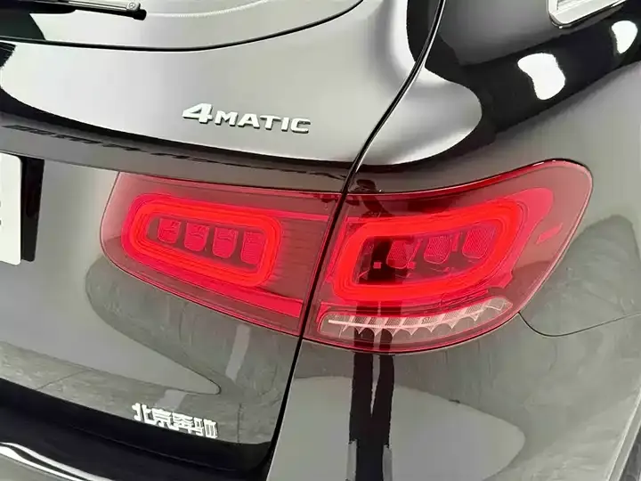 Mercedes Benz GLC 2021 GLC 260 L 4MATIC Luxury 4