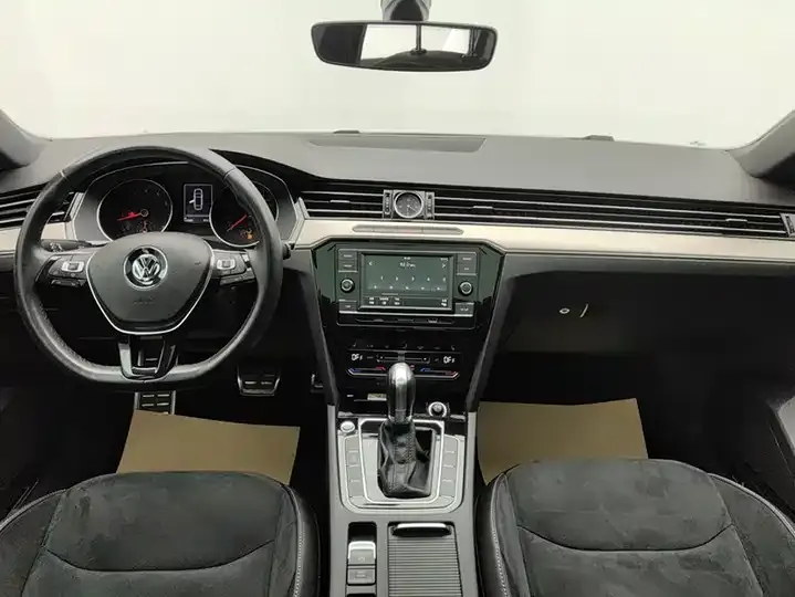 FAW-Volkswagen CC 2020 330TSI Hua Yan Edition Country VI 12