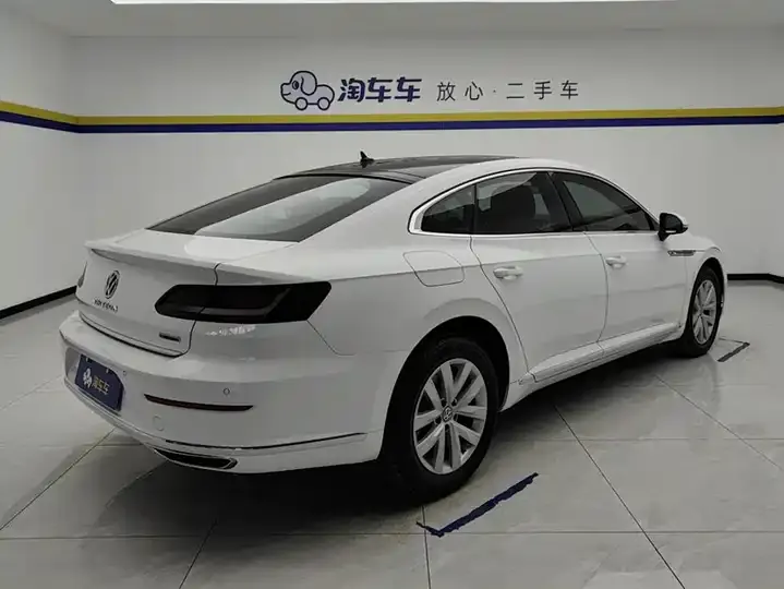 FAW-Volkswagen CC 2020 330TSI Hua Yan Edition Country VI 3