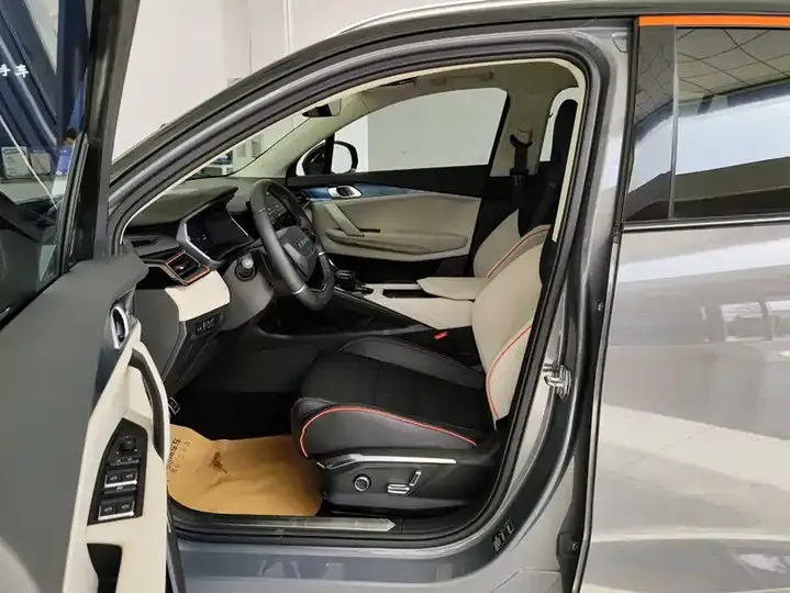 LYNK&amp;CO 06 2020 1.5T Yao Halo 9