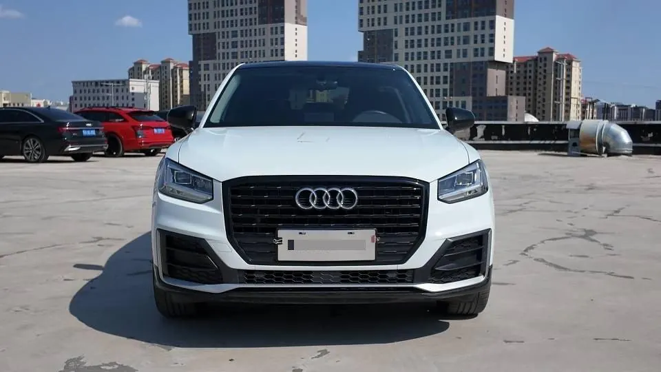 Audi 2020 Q2L 1.4TFSI 35TFSI Aggressive Dynamic Automatic 2