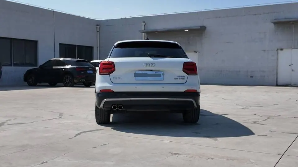 Audi 2020 Q2L 1.4TFSI 35TFSI Aggressive Dynamic Automatic 7