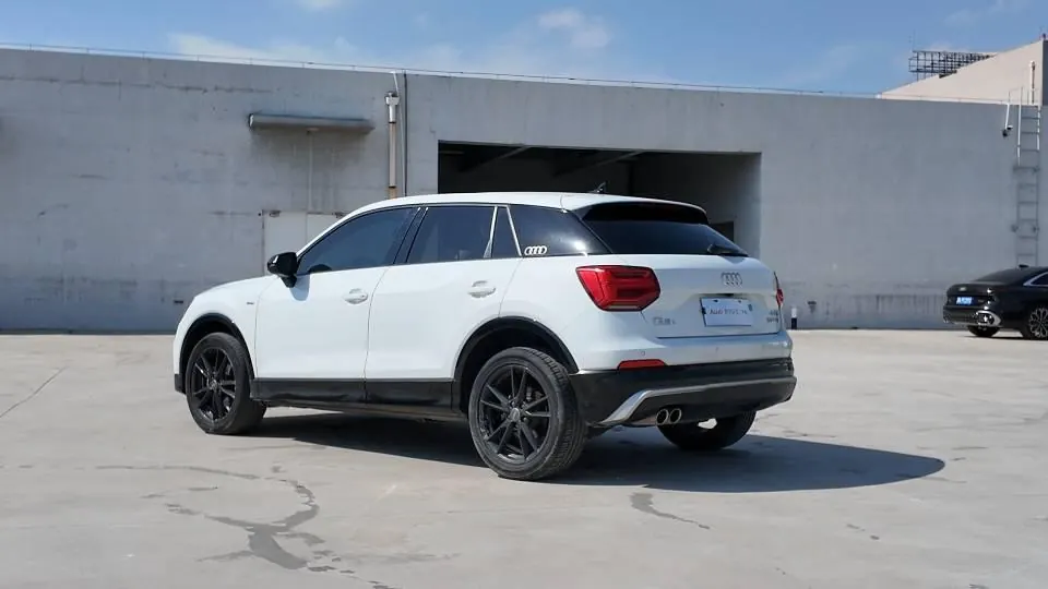 Audi 2020 Q2L 1.4TFSI 35TFSI Aggressive Dynamic Automatic 8