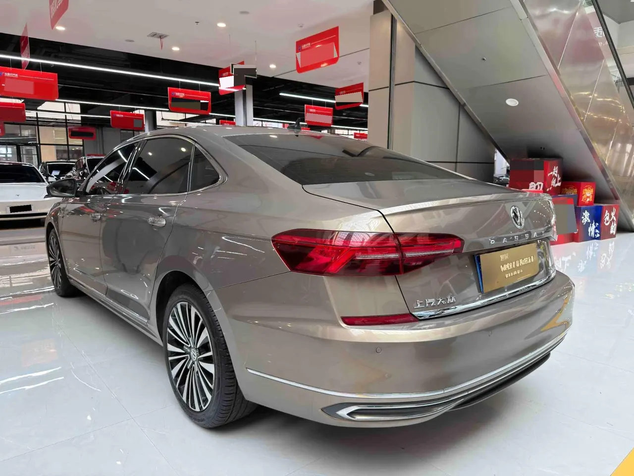 Volkswagen 2020 Passat 2.0TSI 330TSI Deluxe Edition Automatic 4