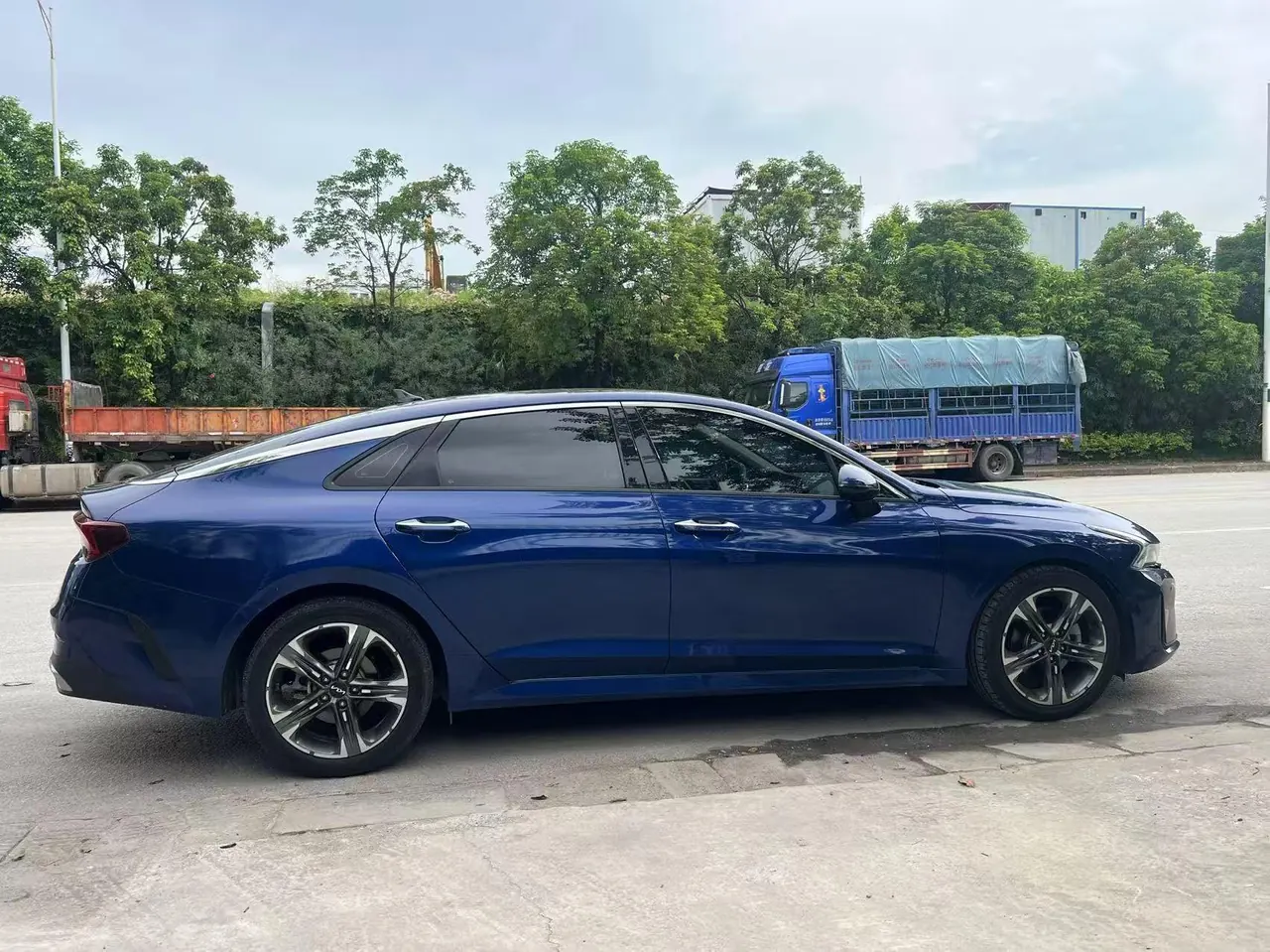 Kia 2020 K5 Keku 1.5T 270T CVVD Deluxe Edition Automatic Gear 4