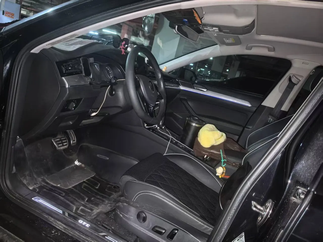 Volkswagen Magotan New Energy 2020 Magotan GTE 1.4T Luxury Automatic Gear 3