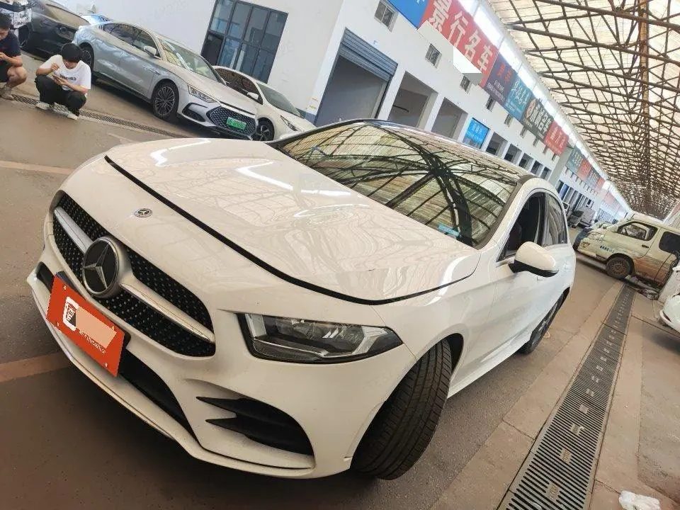 Mercedes Benz Class A 2021 A 180 L 1.3T Sports (Modified) Automatic Gear - View 1