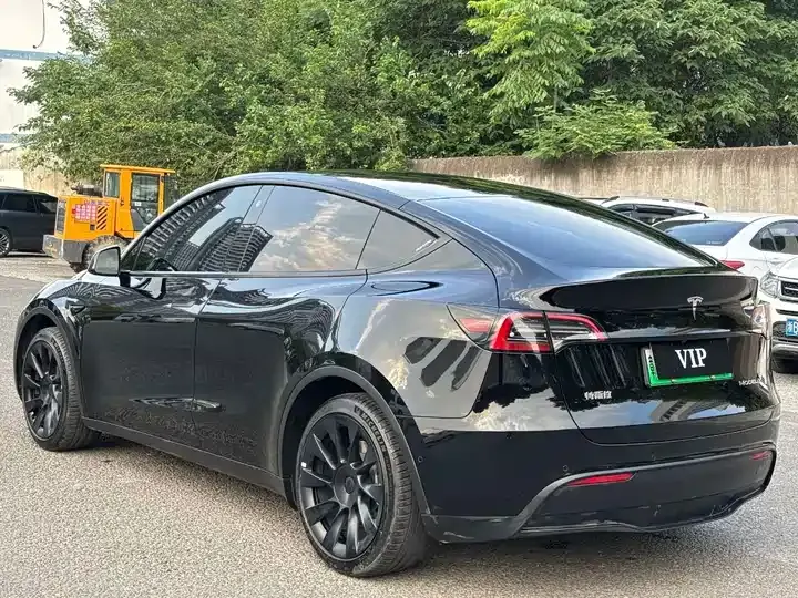 Model Y 2023 rear-wheel drive version 8