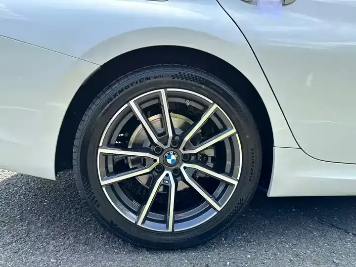 BMW 3 Series 2021 Modified 320Li M Sports Suit 12