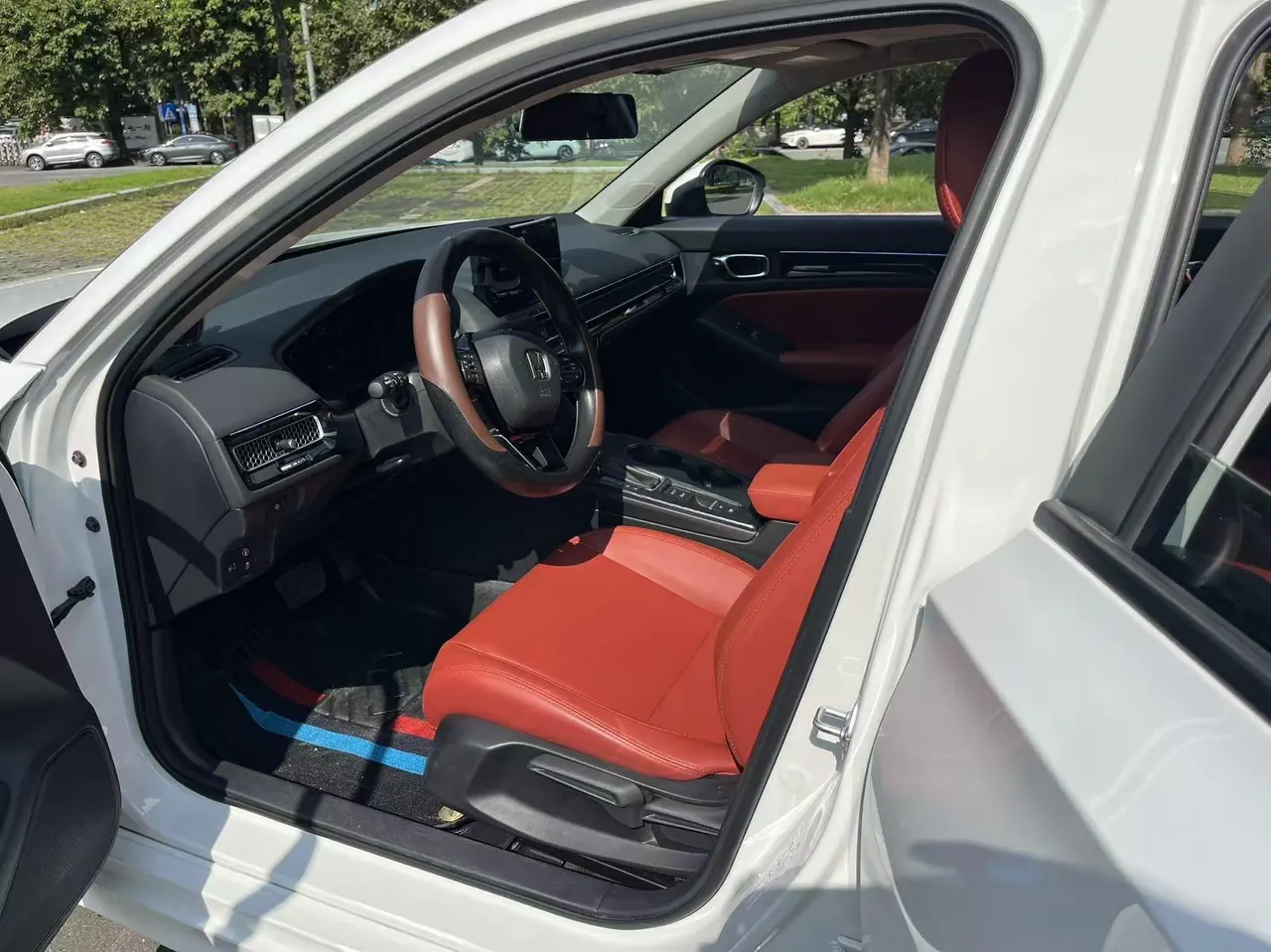 Honda 2022 Civic 1.5T Stepless 240TURBO Dynamic Automatic Gear 5