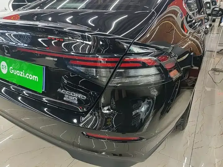 Accord 2024 260TURBO Deluxe Edition 8