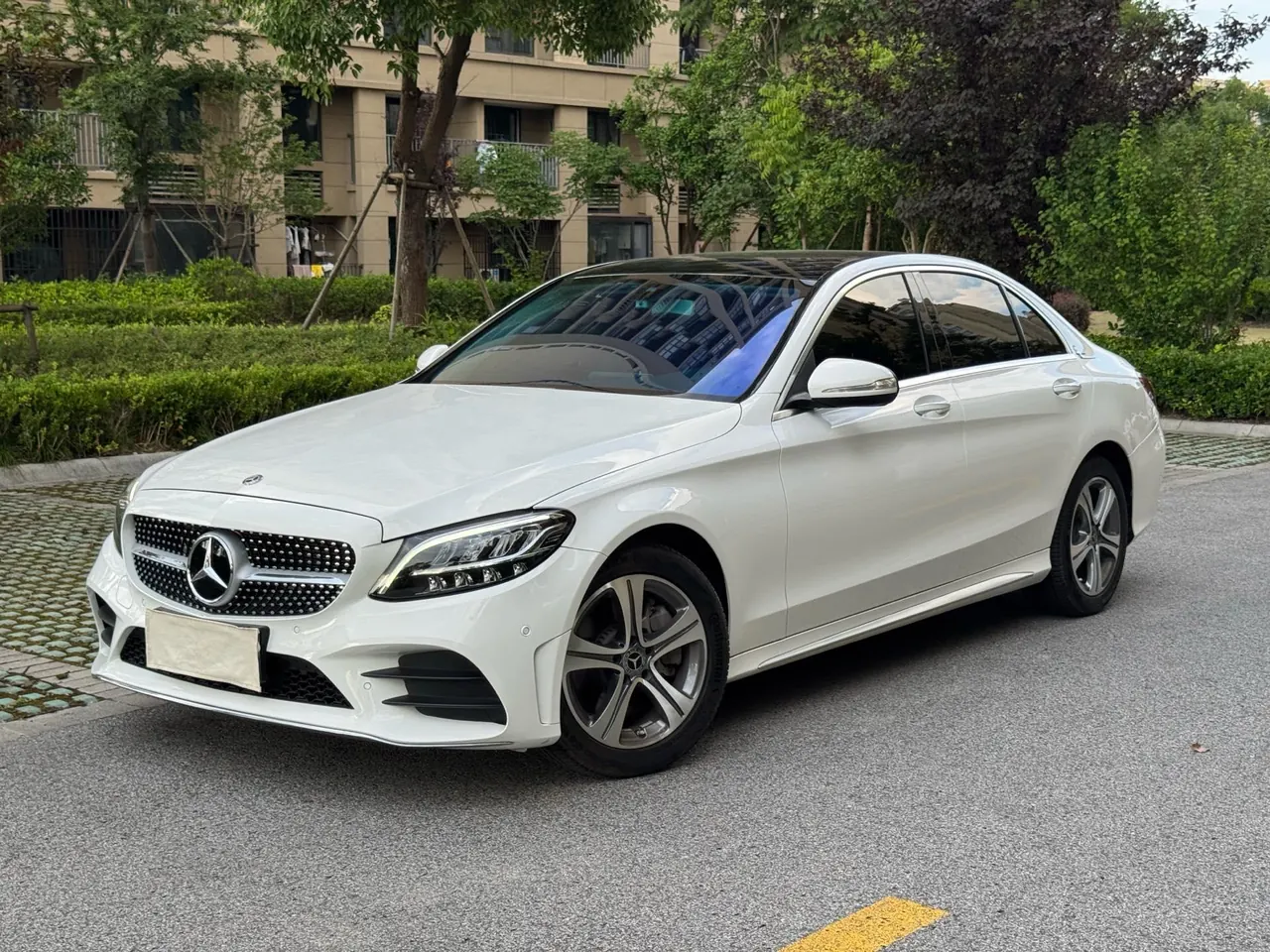 Mercedes Benz Class C 2020 C 260 L 48V 1.5T Sports Edition (Modified) Automatic Gear - View 1