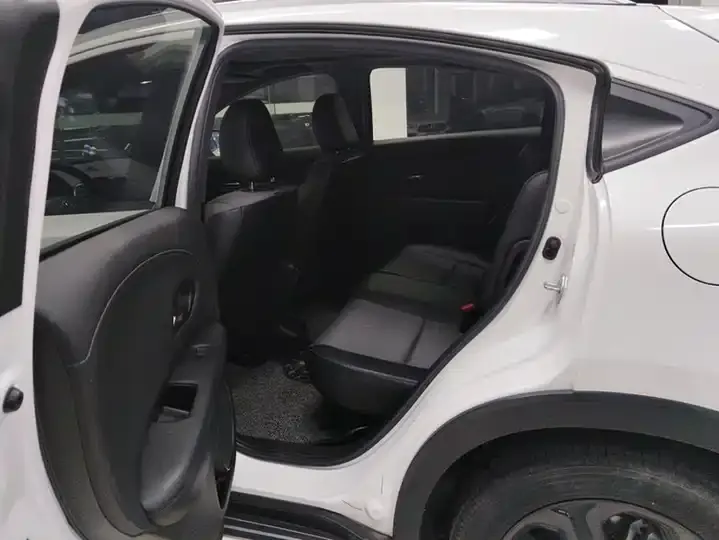 Honda XR-V 2021 220TURBO CVT Deluxe Edition 11