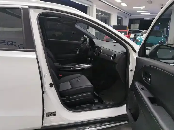 Honda XR-V 2021 220TURBO CVT Deluxe Edition 8
