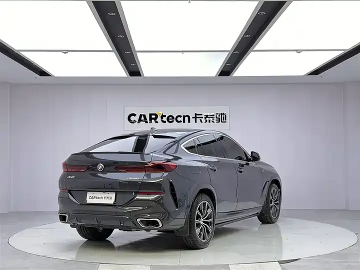 BMW X6 2021 xDrive30i M sports suit 5