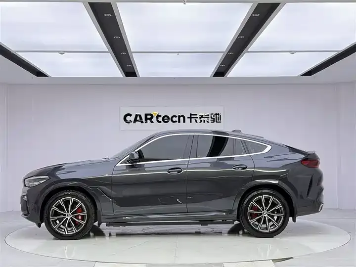 BMW X6 2021 xDrive30i M sports suit 8