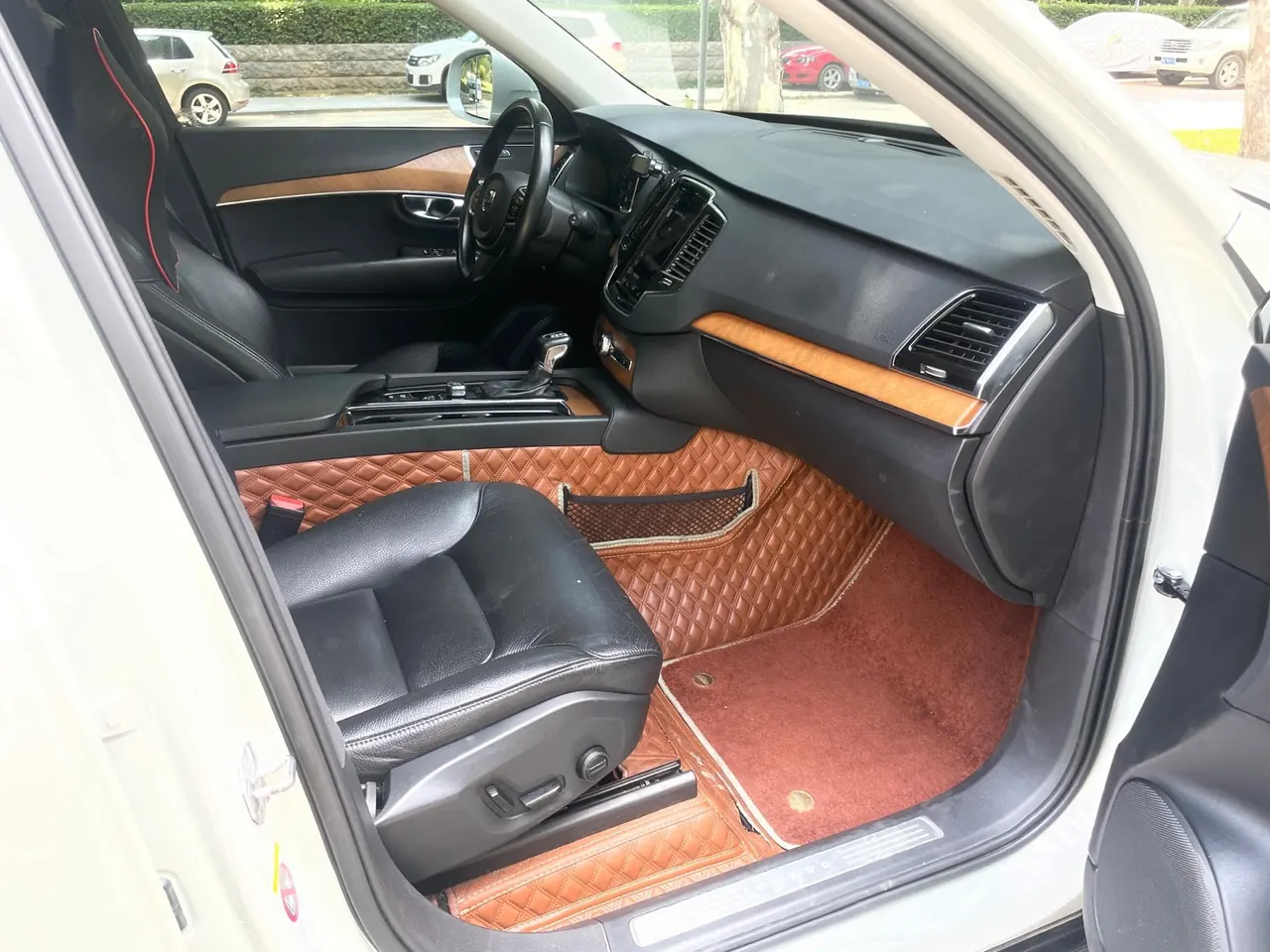Volvo XC90 (Imported) 2020 XC90 2.0T T6 Zhiyi Deluxe Edition 7-seat (Modified) Automatic Gear 5