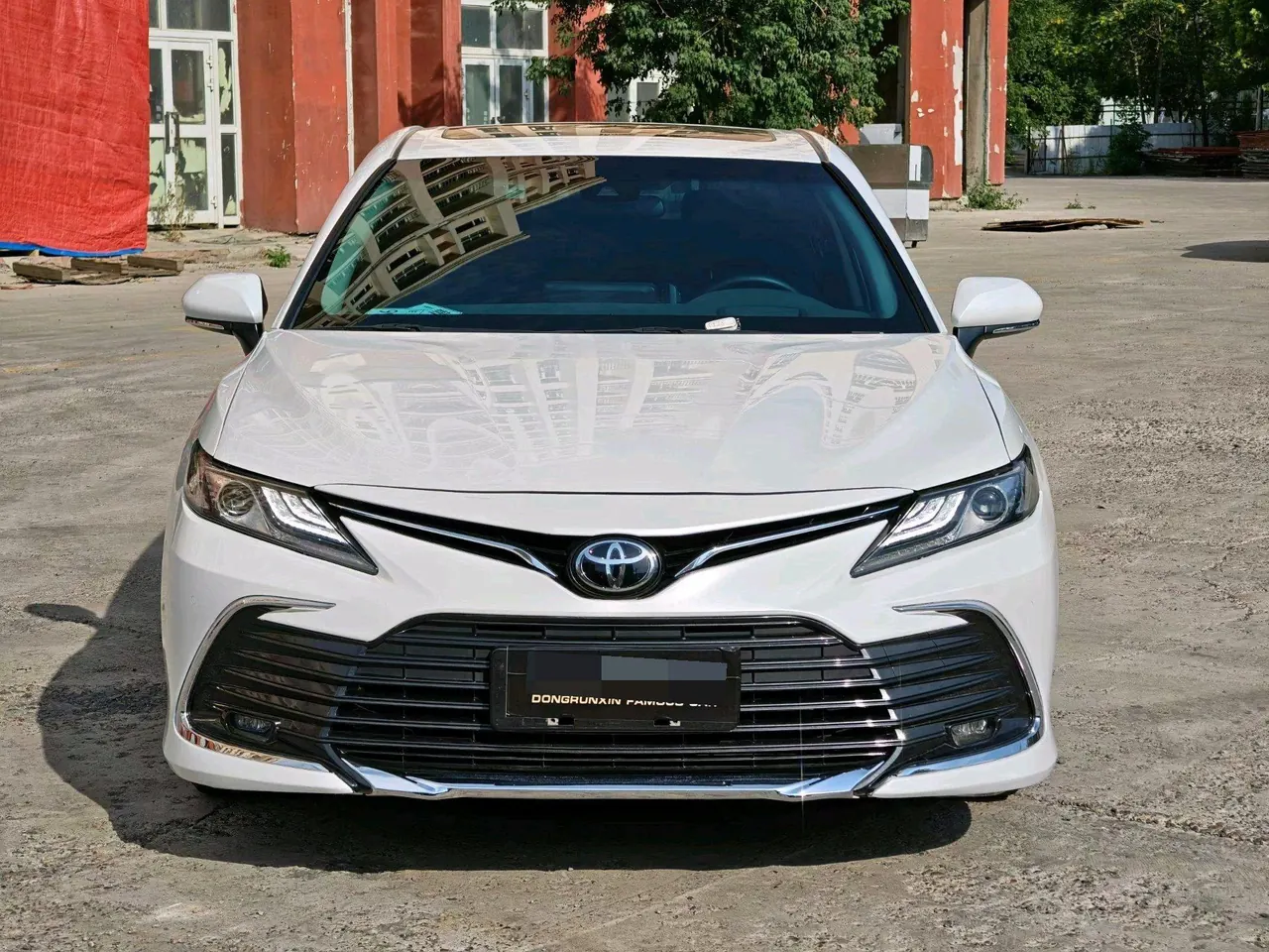 Toyota 2023 Camry 2.0G Stepless Deluxe Edition Automatic Gear 2